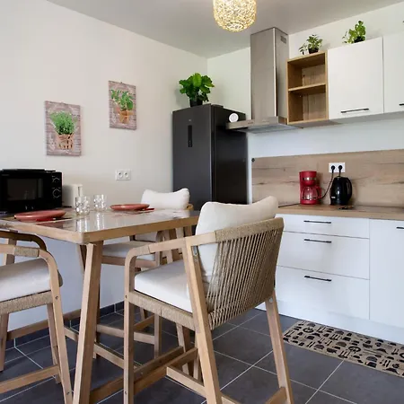 Atlantica-2 By Interhome Lägenhet *